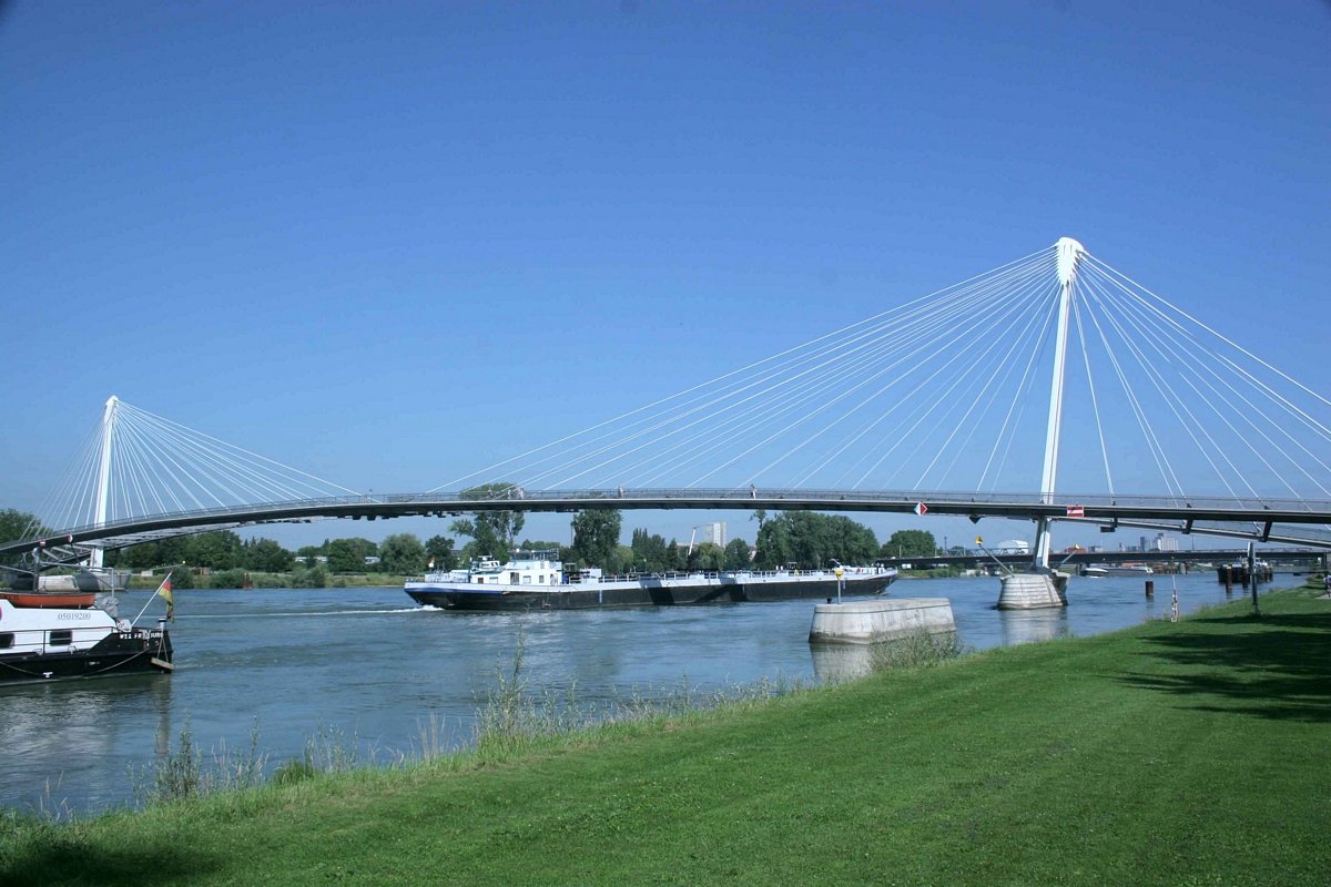 🌳 두 강변의 정원 (자르댕 데 두 히브)